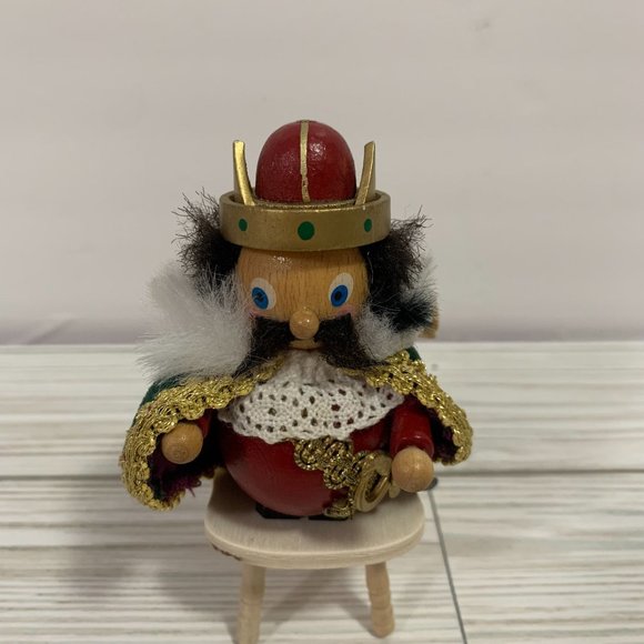 Vintage Steinbach Mini Wood Viking King Figure Imperfect - Picture 1 of 8